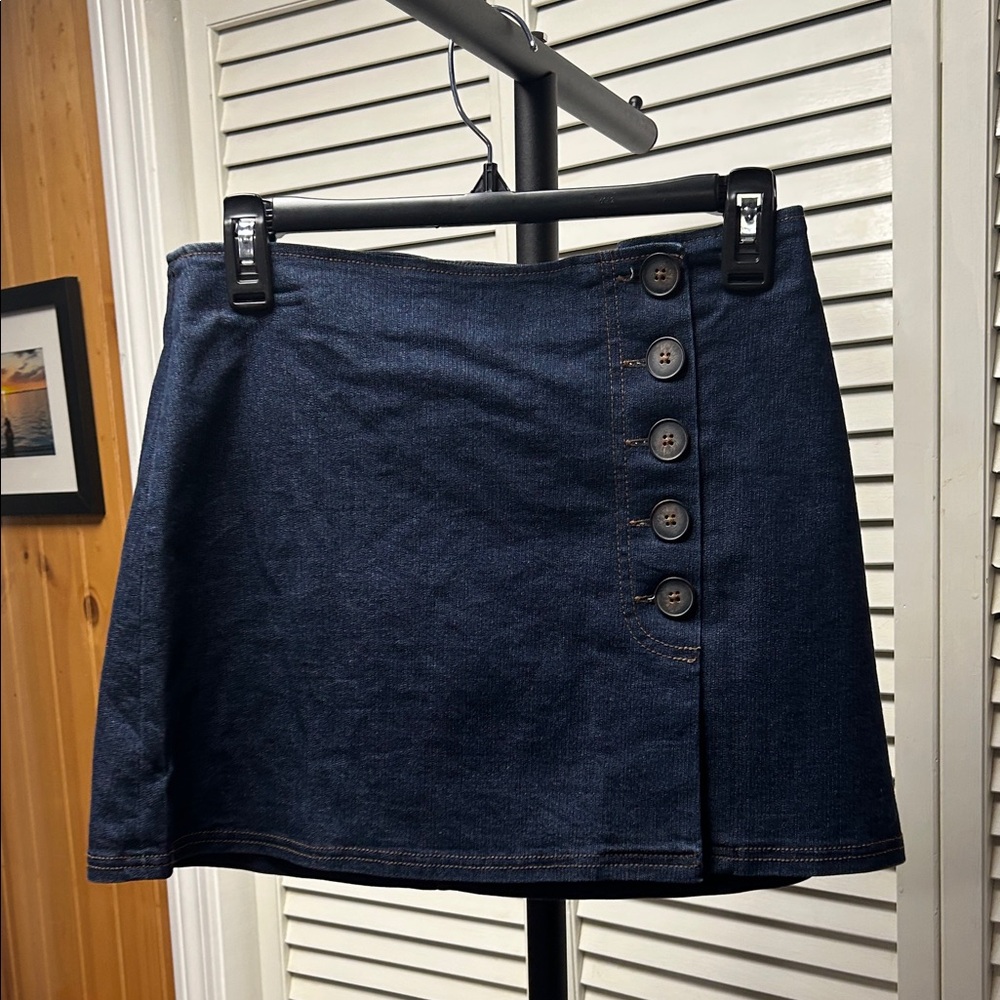 Nwot Kimchi Blue Dark Denim Mini Skirt